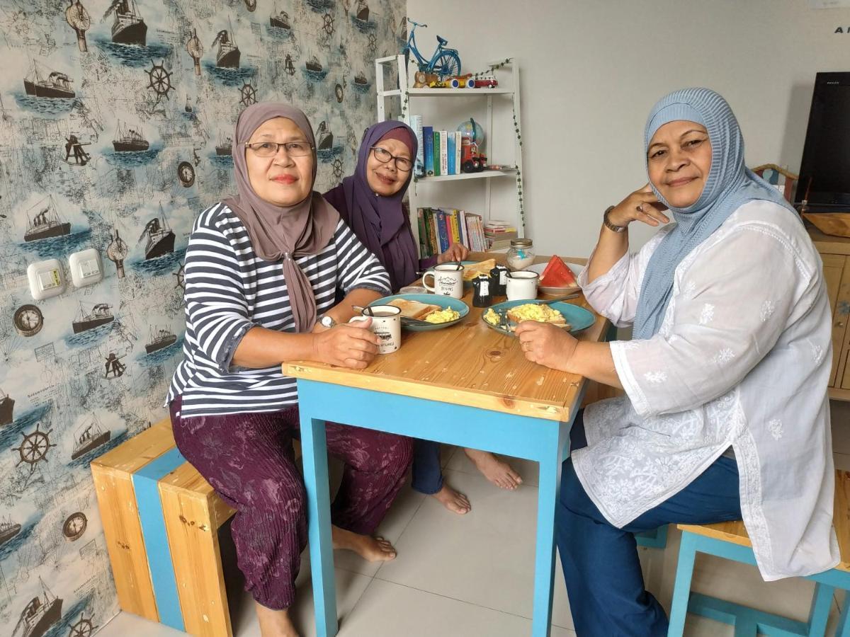 Inni Homestay Malang Ngoại thất bức ảnh